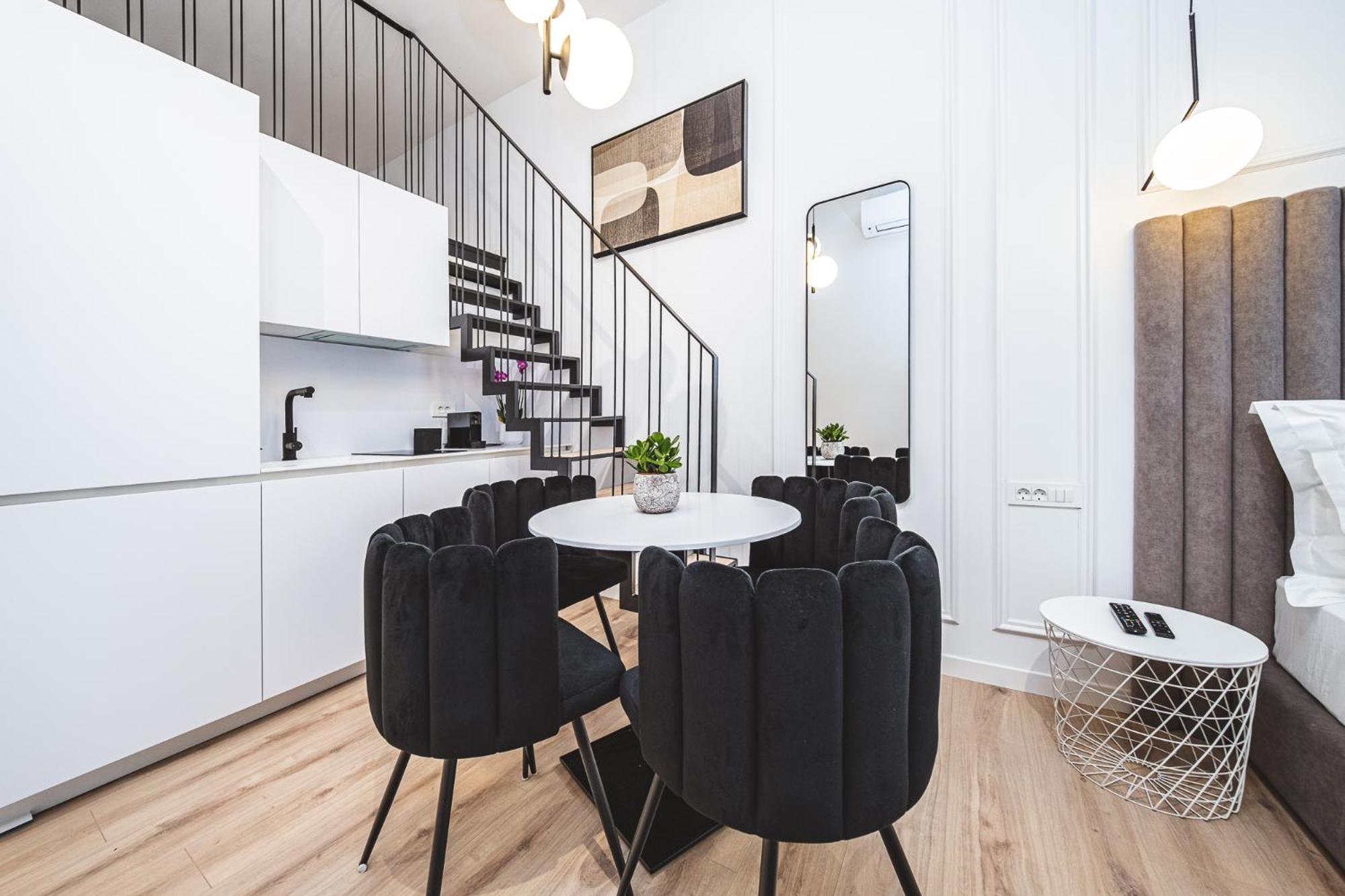 Belong Boutique Apartments Zagreb Buitenkant foto